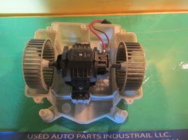 Mercedes Benz - Blower Motor - 221